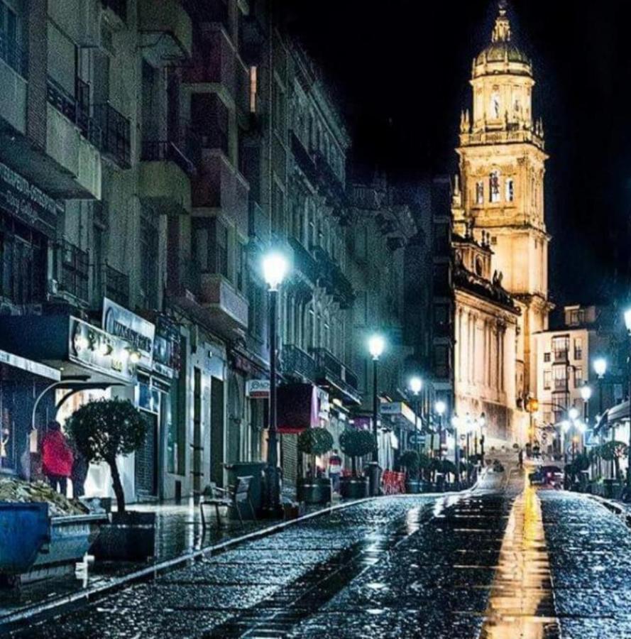 Centro Catedral Carrera 27, 1 Plaza De Aparcamiento Y Netflix Gratis Lägenhet Jaén Exteriör bild