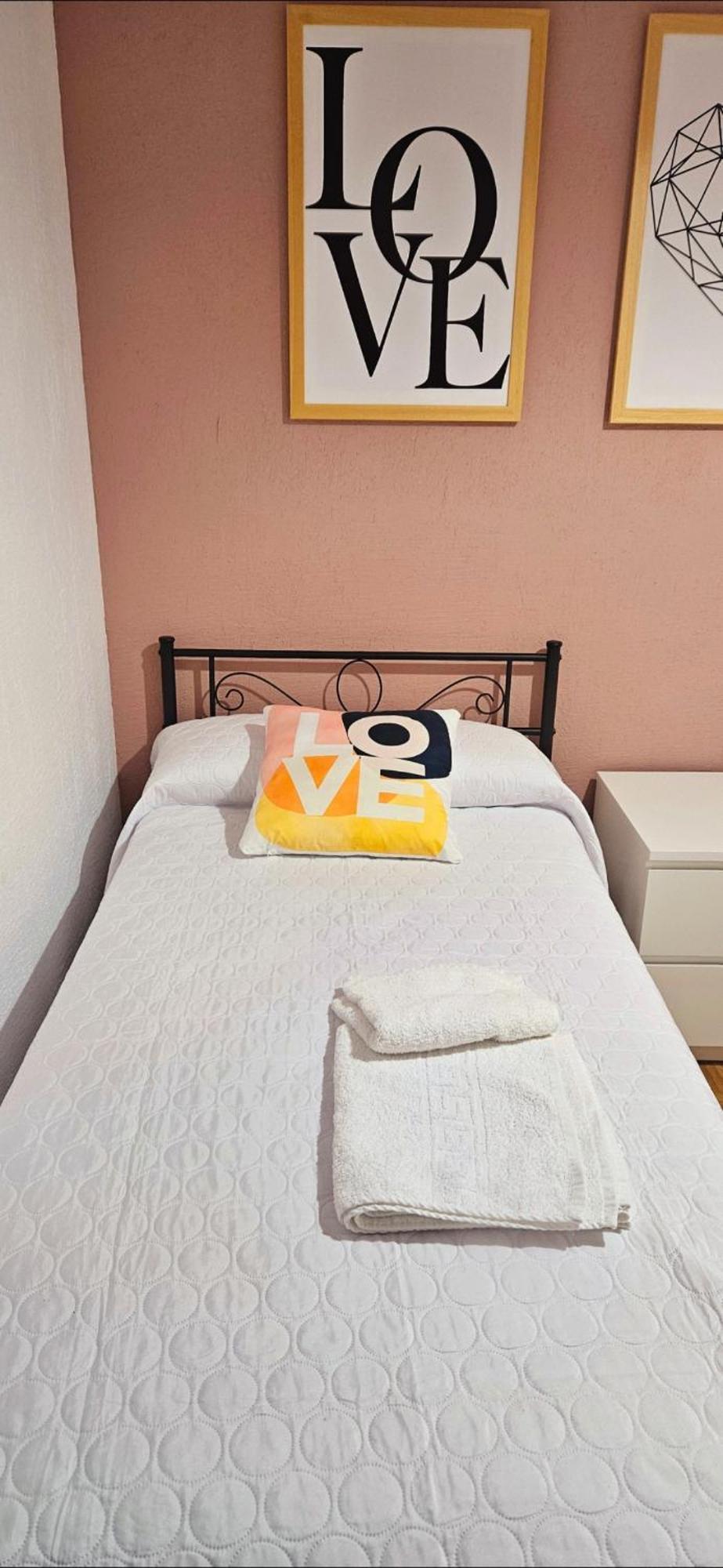 Centro Catedral Carrera 27, 1 Plaza De Aparcamiento Y Netflix Gratis Lägenhet Jaén Exteriör bild