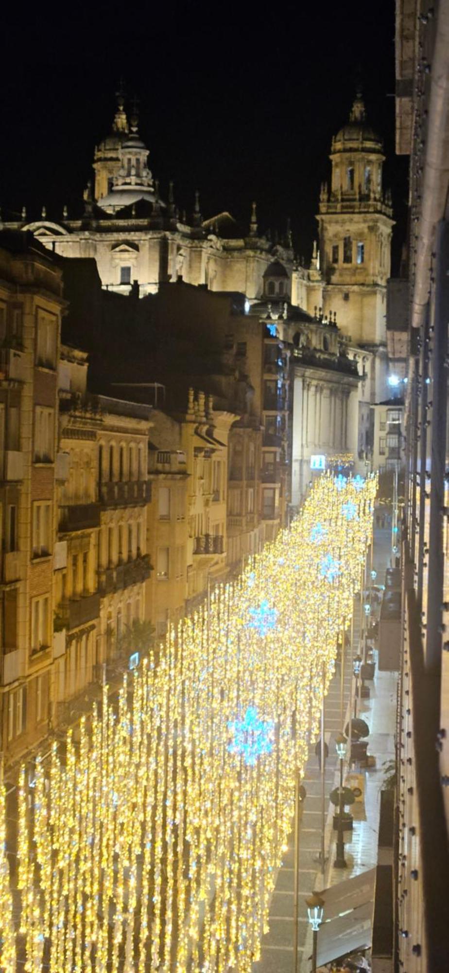 Centro Catedral Carrera 27, 1 Plaza De Aparcamiento Y Netflix Gratis Lägenhet Jaén Exteriör bild